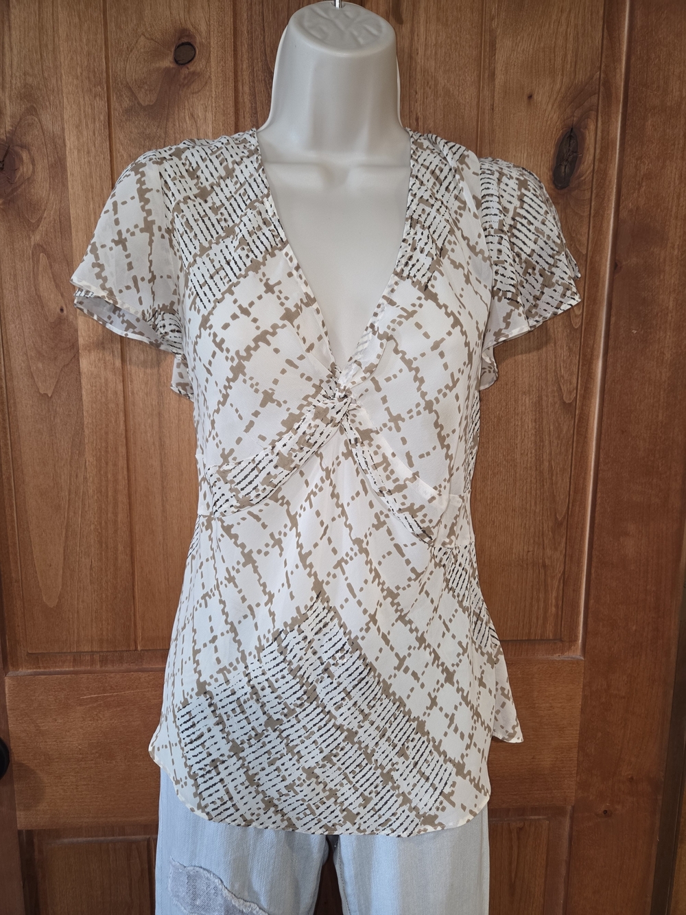 New‎ York & Company Cream and Tan Printed Knot-Front Flutter Sleeve Top